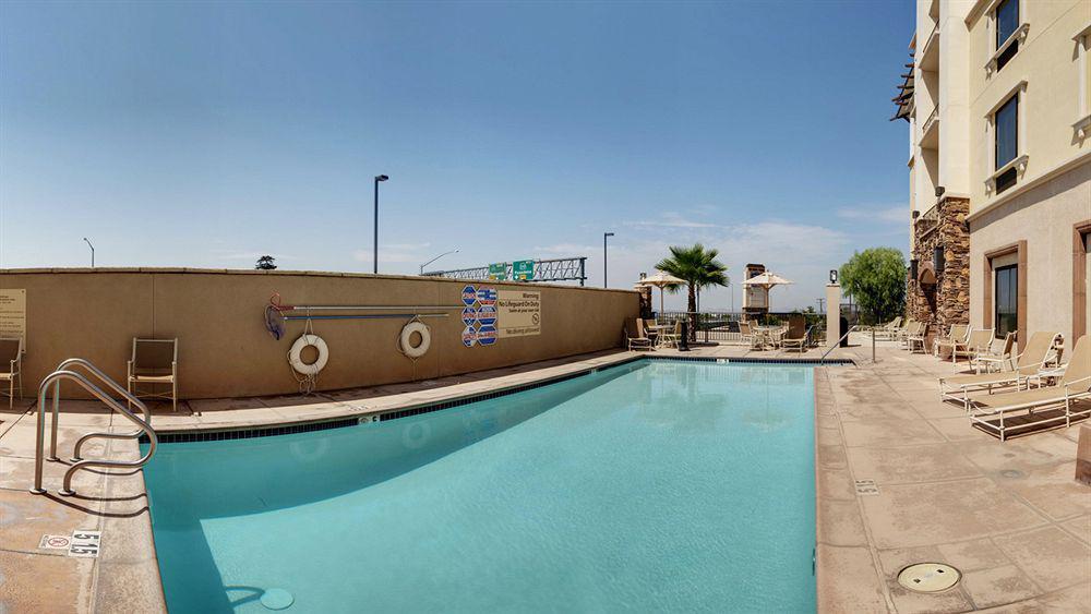 Hampton Inn & Suites Highland San Bernardino Exteriör bild