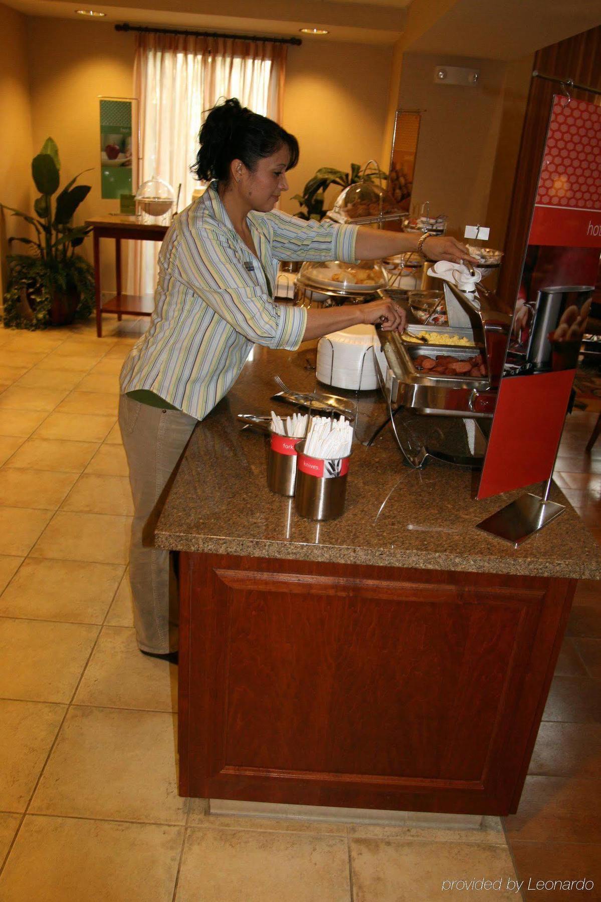 Hampton Inn & Suites Highland San Bernardino Restaurang bild