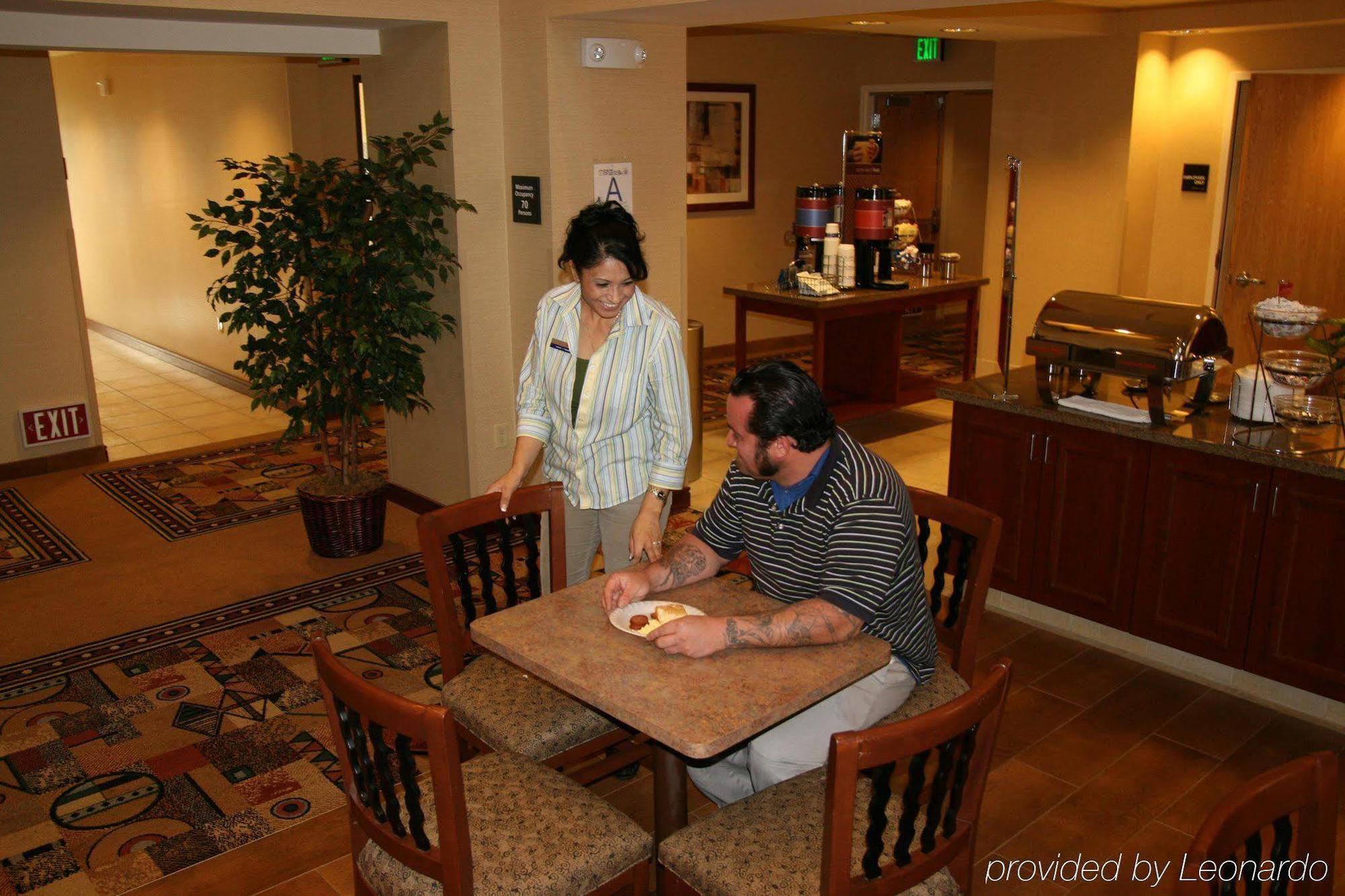 Hampton Inn & Suites Highland San Bernardino Restaurang bild